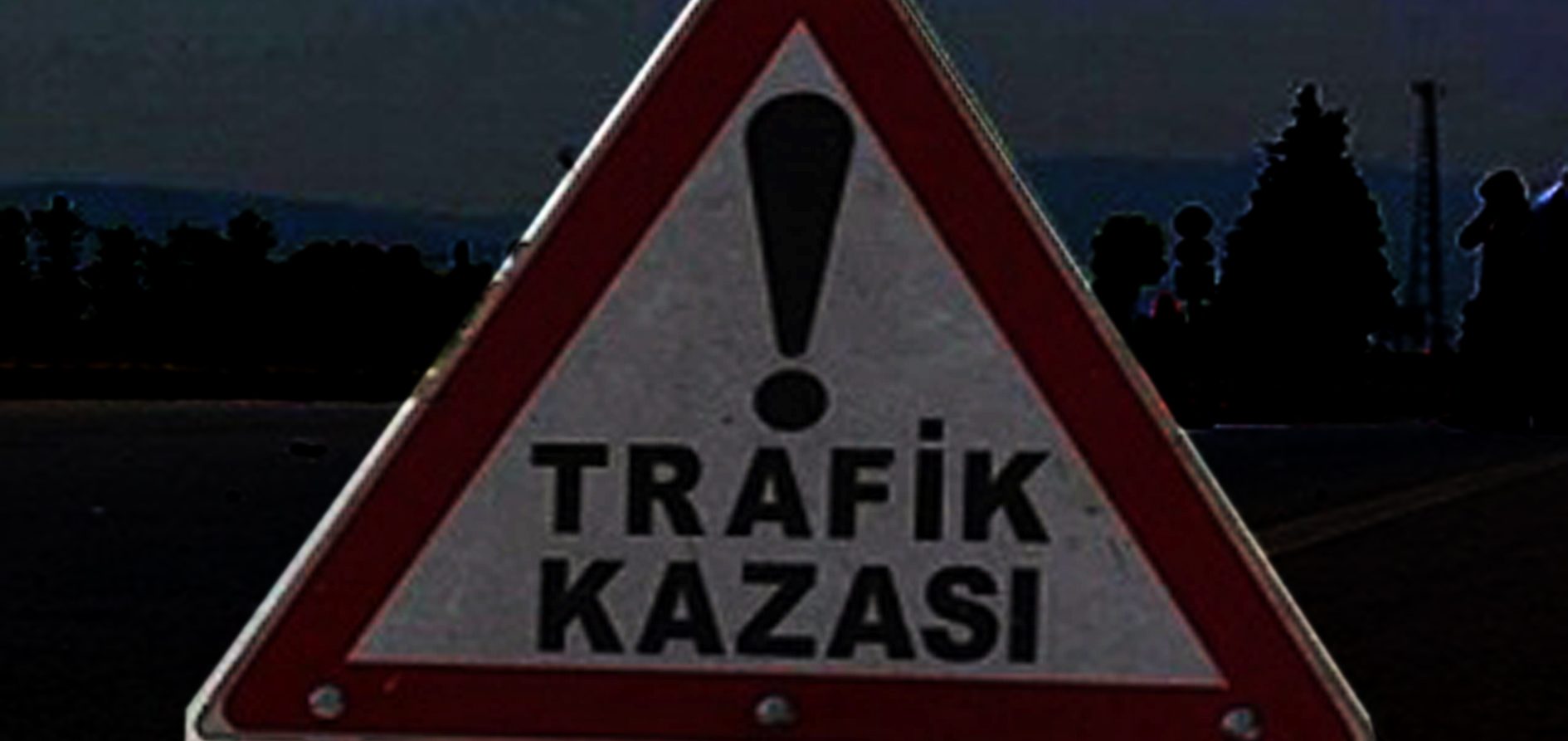 KARS’TA 2022 İLK KAZASI 4 ÖLÜ 1 YARALI