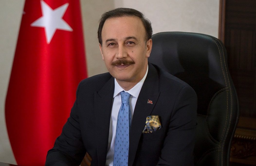 Vali Erin, Üç Ayları ve Regaib Kandilini Tebrik Etti