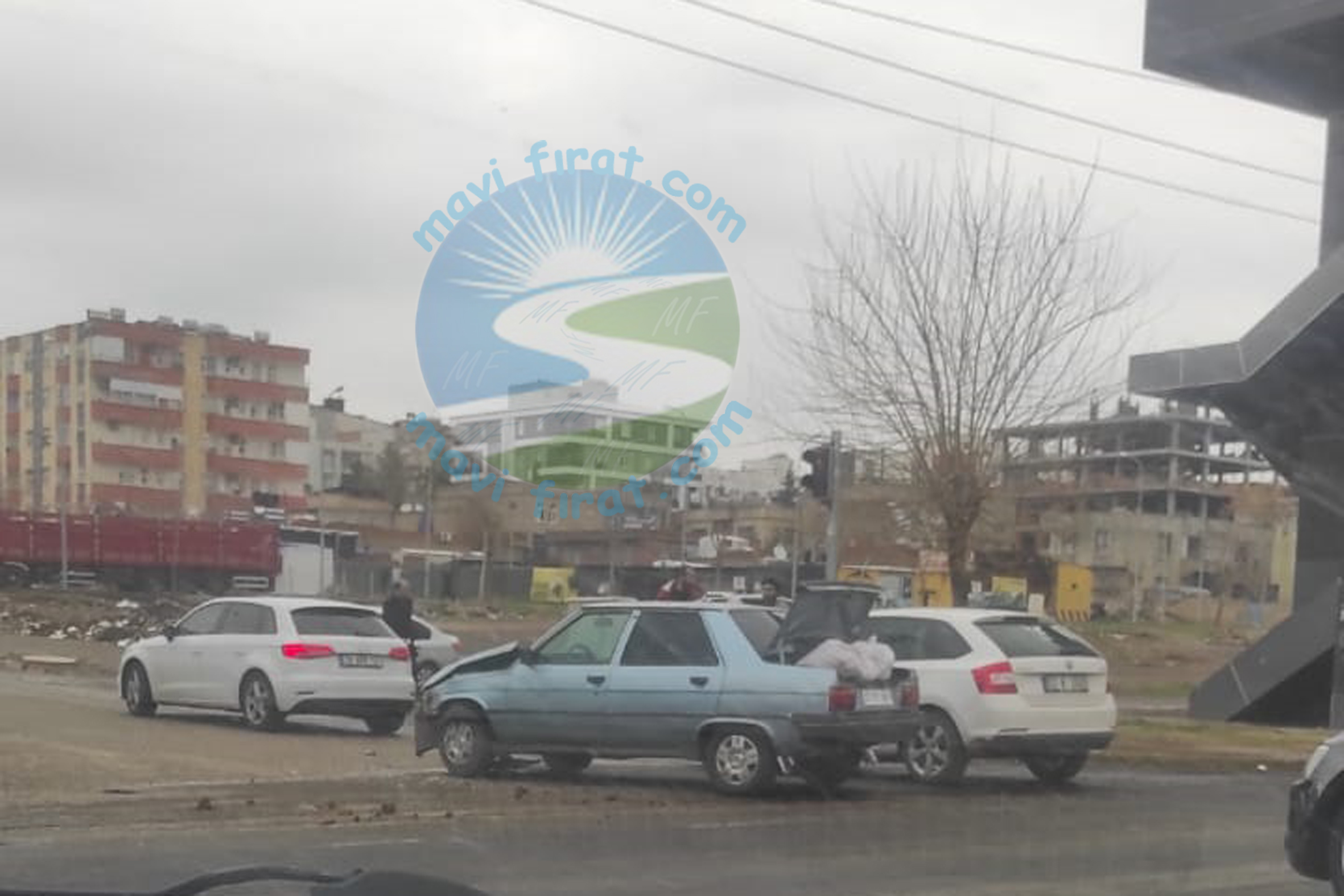 Siverekte maddi hasarlı kaza meydana geldi