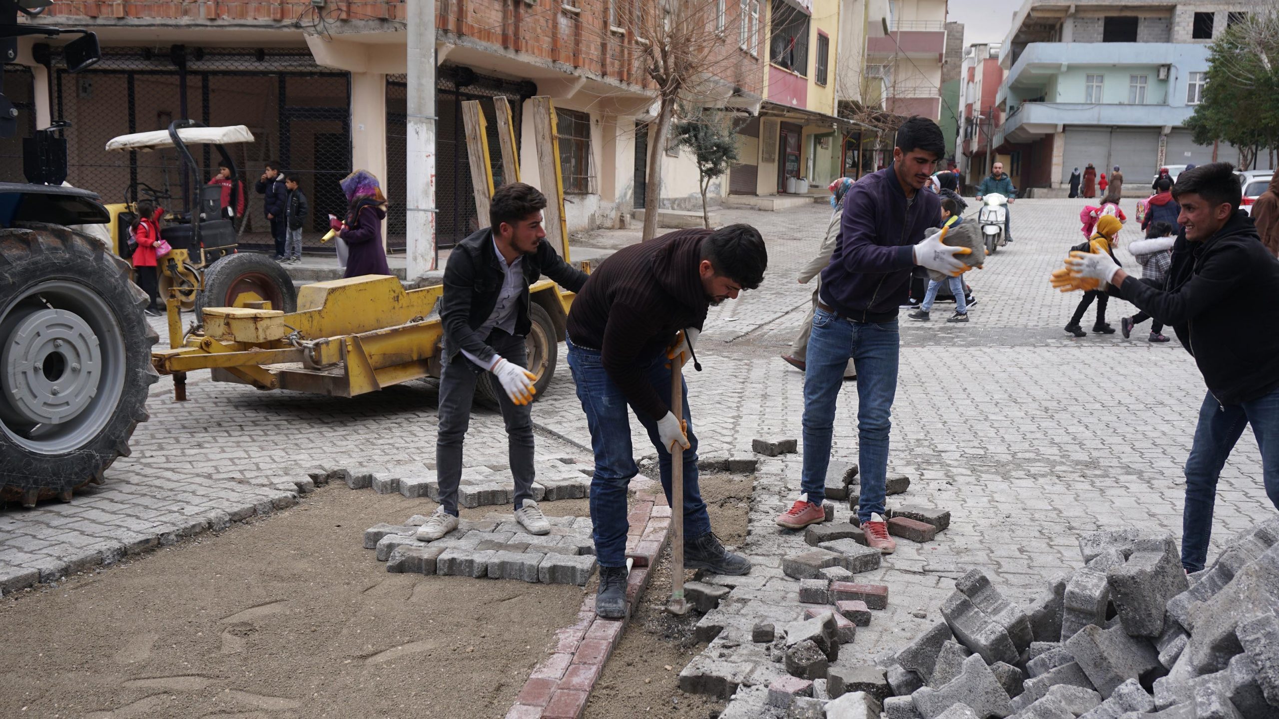 HALİLİYE BELEDİYESİ İLE YOLLAR DAHA KONFORLU