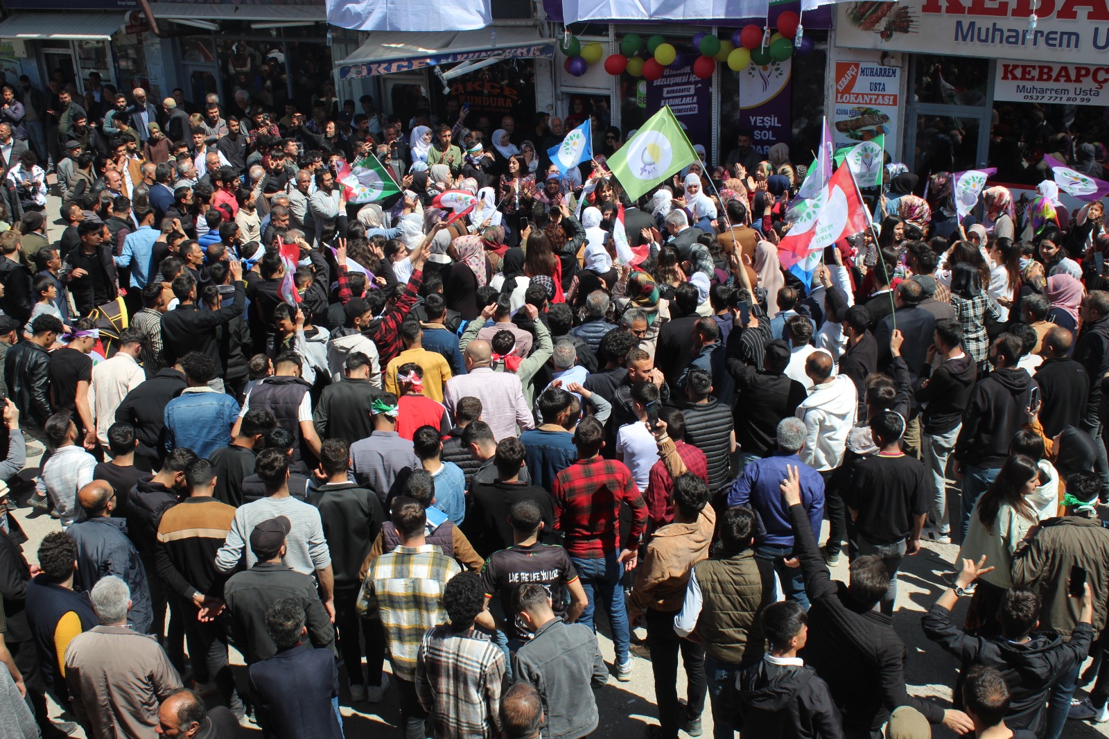 Yeşil Sol Parti’nin seçim çalışmaları büyük bir coşkuyla sürüyor !