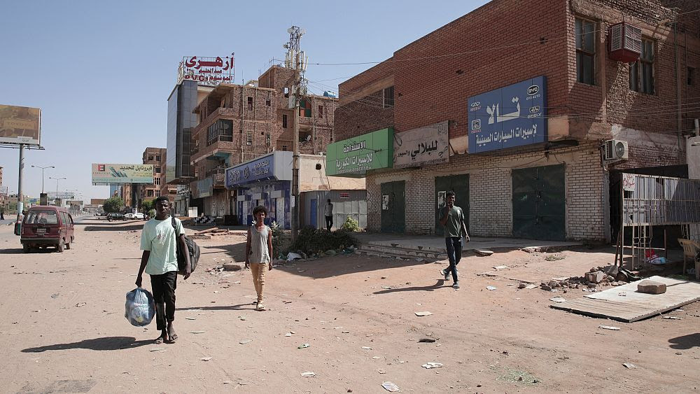 ABD, Fransa ve Türkiye Sudan’daki vatandaşlarını tahliye etmeye başladı