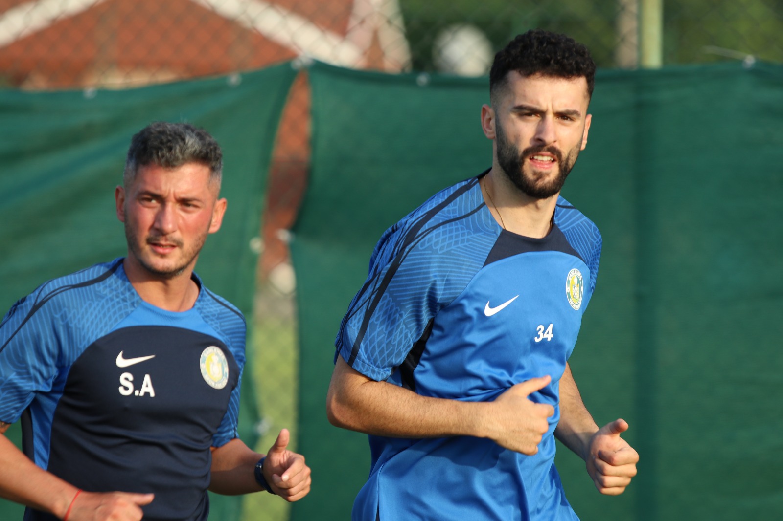 ŞANLIURFASPOR İŞİ SIKI TUTUYOR.