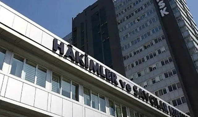 HSK Kararı Resmi Gazete’de! 4 bin 340 hakim ve savcının görev yeri değiştirildi!