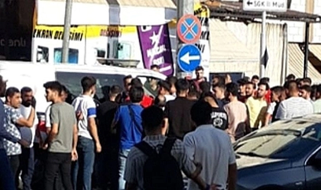 Urfa’da bir şahıs eski eşini sokak ortasında bıçakladı!