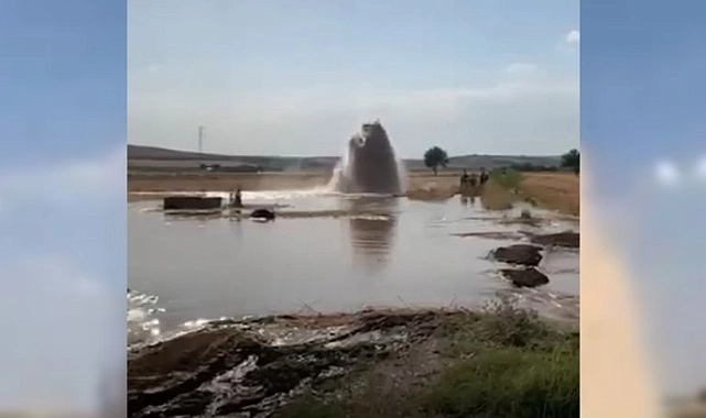 Urfa’da boru patladı! Tarlayı su bastı!