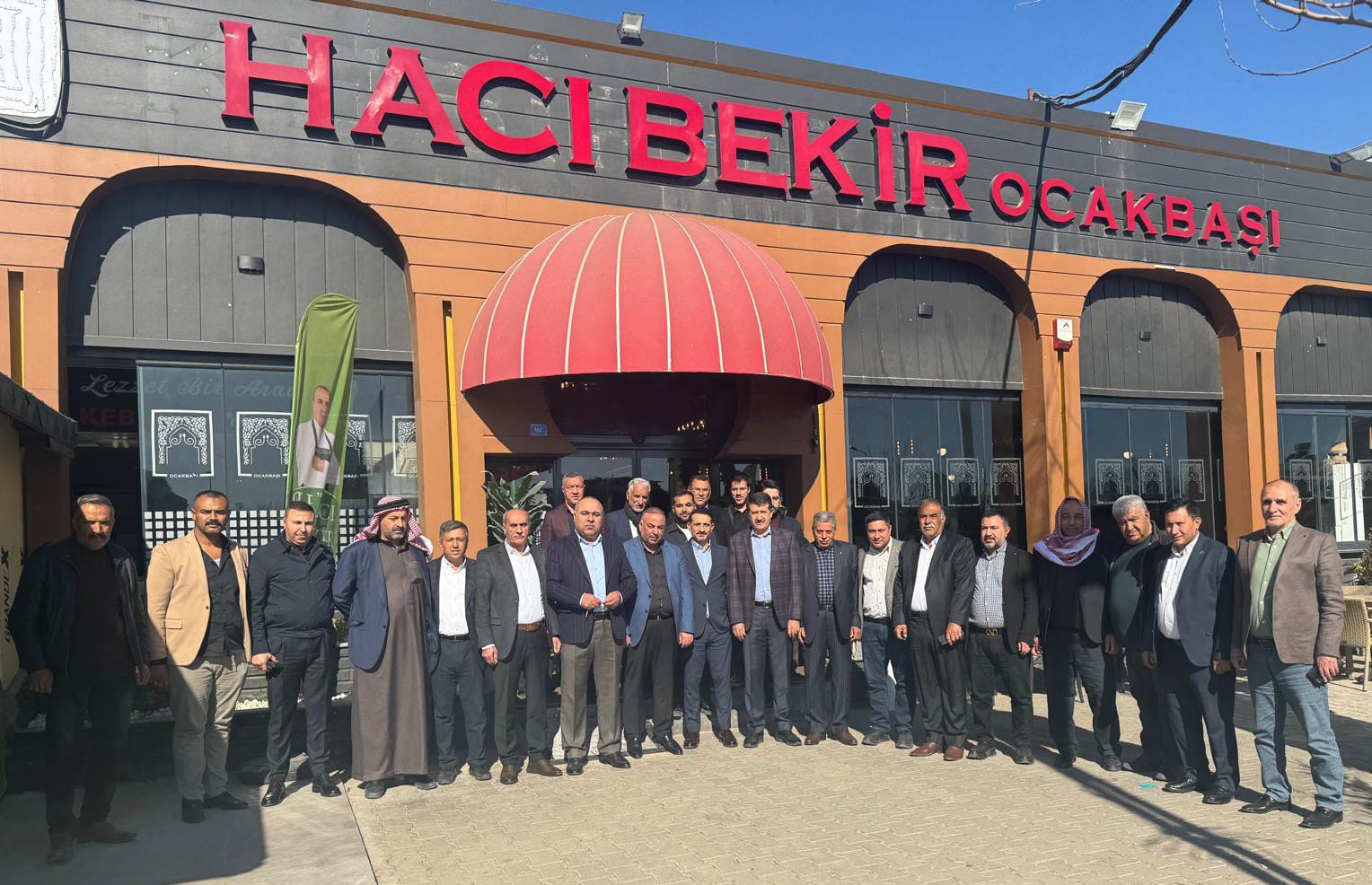 Tammah Aşireti Kanaat Önderi ve İş İnsanı Ömer Kara, Akrabalarıyla Kahvaltıda Buluştu