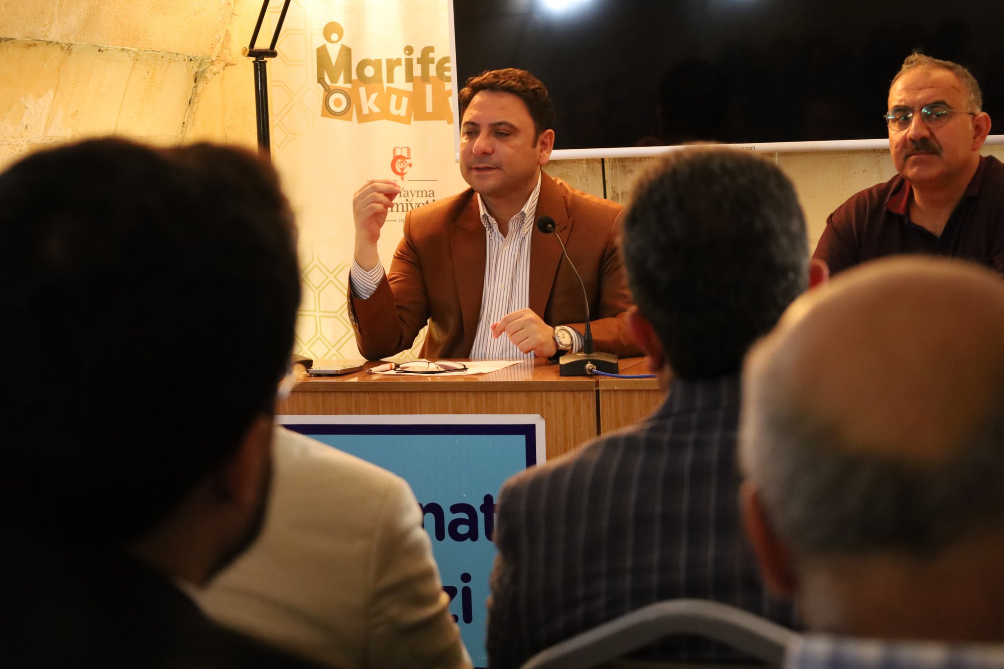 Haliliye Kaymakamı Dr. Muhammed Serkan ŞAHİN, “Şehir ve Medeniyet” Temalı Şehir Sohbetlerinde Vatandaşlarla Buluştu