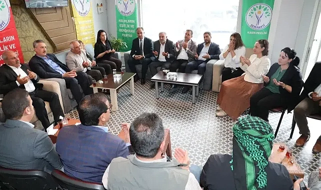 Başkan Kuş ve Beraberindekiler DEM Parti’ye Taziye Ziyaretinde Bulundu