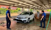 Şanlıurfa’da semt pazarında araç yıkayanlar dikkat!