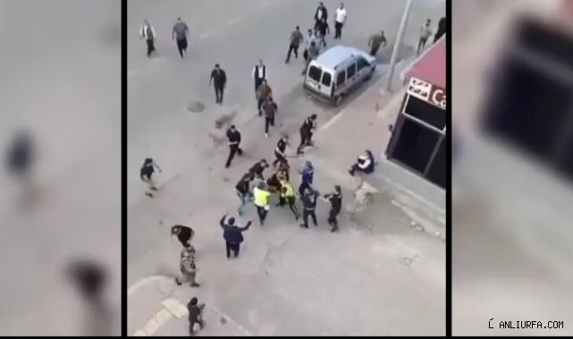 Urfa’nın ilçesinde taşlı sopalı kavga!