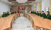 Yıldız Kız Takımından İl Millî Eğitim Müdürü Sultanoğlu’na Ziyaret