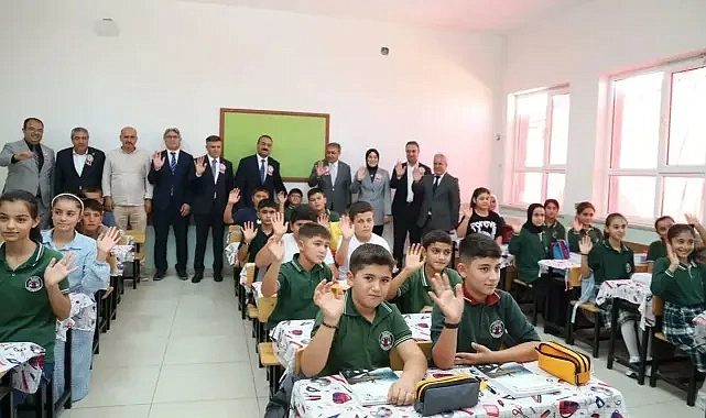 Şanlıurfa’da binlerce öğrenci ‘okula merhaba’ dedi!