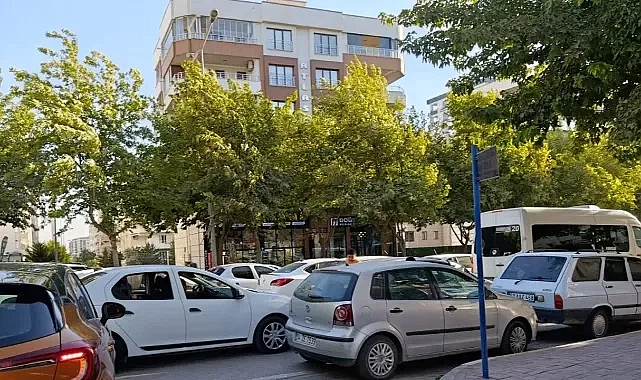 Şanlıurfa’da okullar açıldı! Trafik yoğunluğu yaşandı!